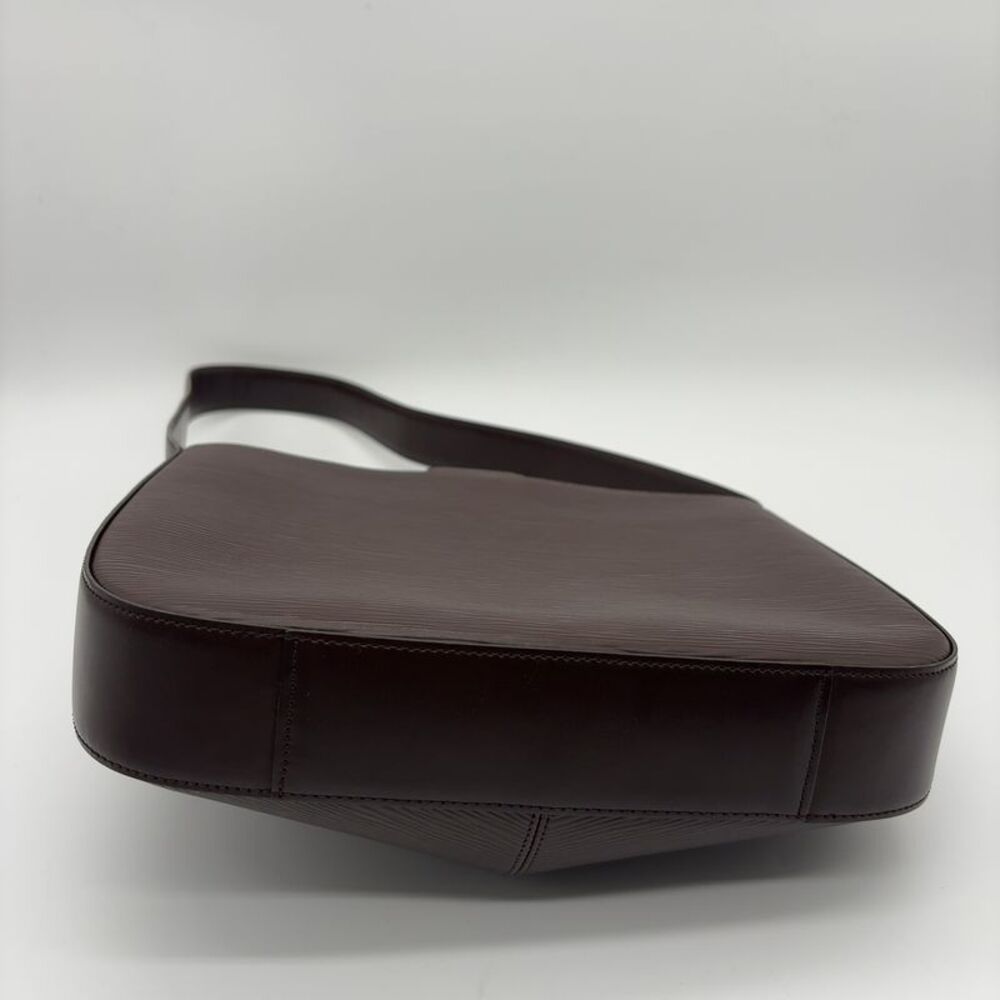 Louis Vuitton Epi Brown Leather Reverie Shoulder Bag - Picture 5 of 5